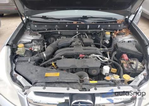 2013 Subaru Outback 2.5I Premium z USA, uszkodzony, nr VIN 4S4BRCGC4D3281879